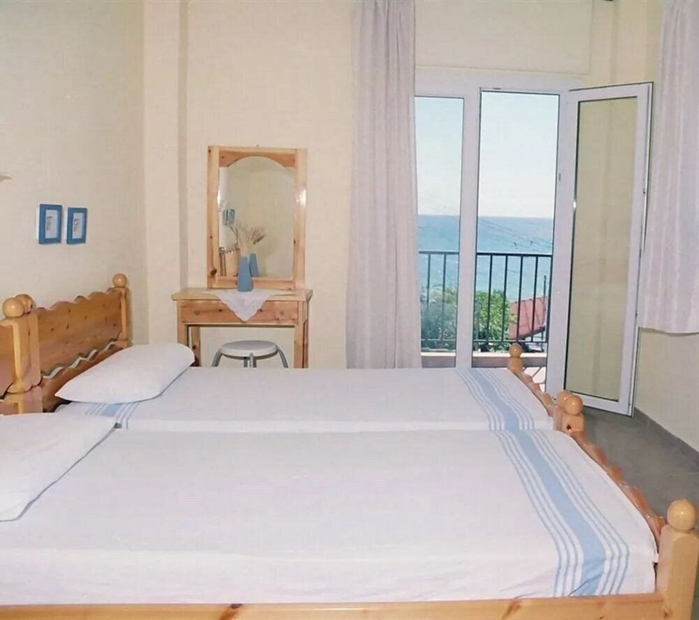 Alkmini Apartments 3* суреті